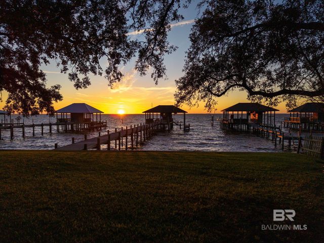 14629 Scenic Highway 98, Fairhope, AL 36532