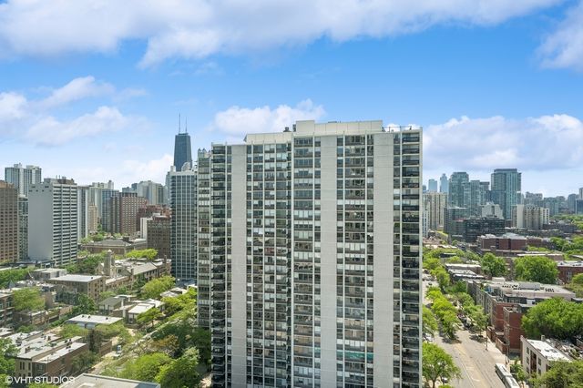 1560 N SANDBURG Terrace 2401, Chicago, IL 60610