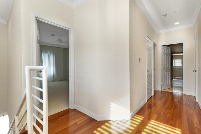 4517 NE 21st Avenue 4, Fort Lauderdale, FL 33308