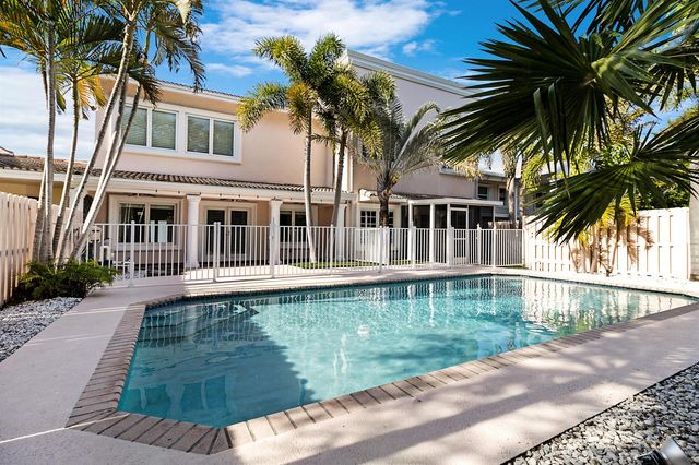 4517 NE 21st Avenue 4, Fort Lauderdale, FL 33308