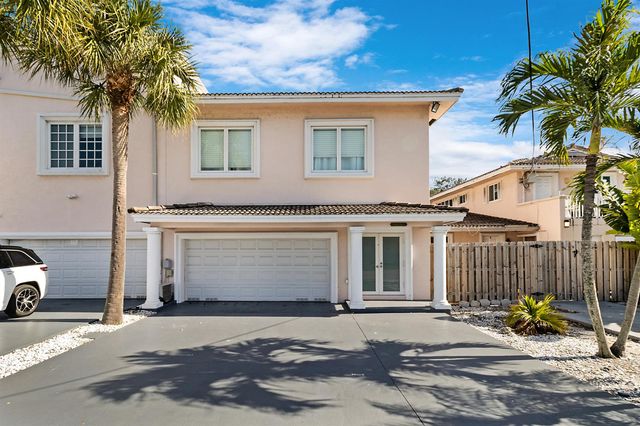 4517 NE 21st Avenue 4, Fort Lauderdale, FL 33308