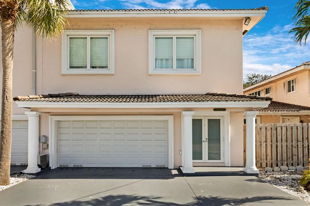 4517 NE 21st Avenue 4, Fort Lauderdale, FL 33308