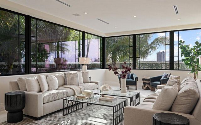 1260 N Lake Way, Palm Beach, FL 33480