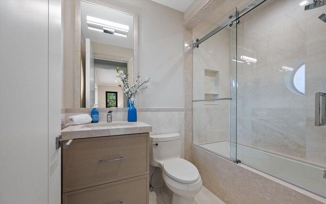 1260 N Lake Way, Palm Beach, FL 33480