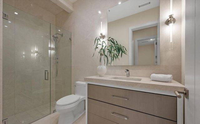 1260 N Lake Way, Palm Beach, FL 33480