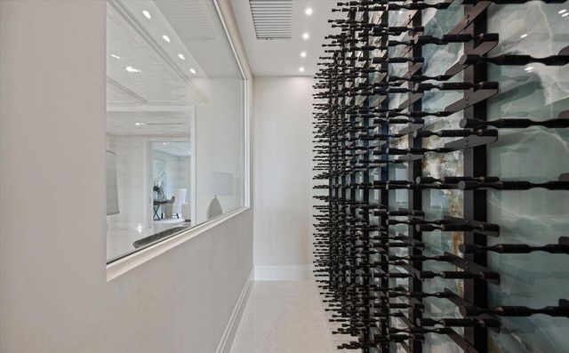 1260 N Lake Way, Palm Beach, FL 33480