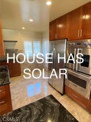 9813 Rhea Avenue, Northridge (los Angeles), CA 91324