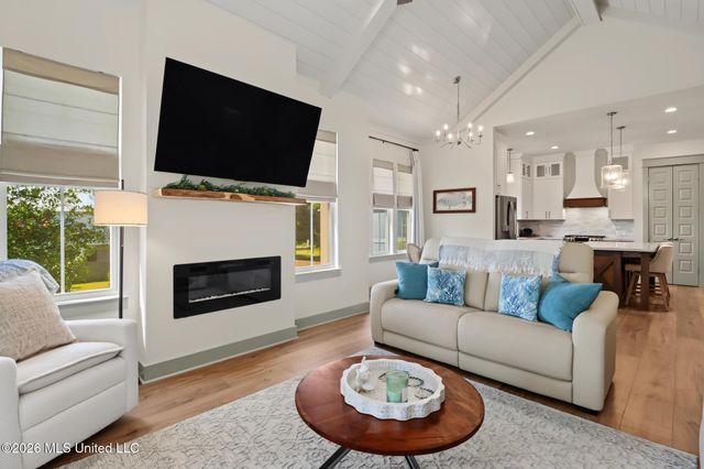 402 S Nicholson Avenue, Long Beach, MS 39560