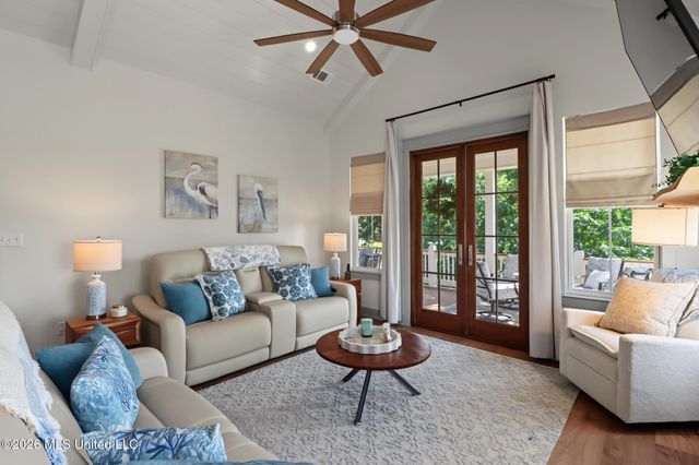 402 S Nicholson Avenue, Long Beach, MS 39560