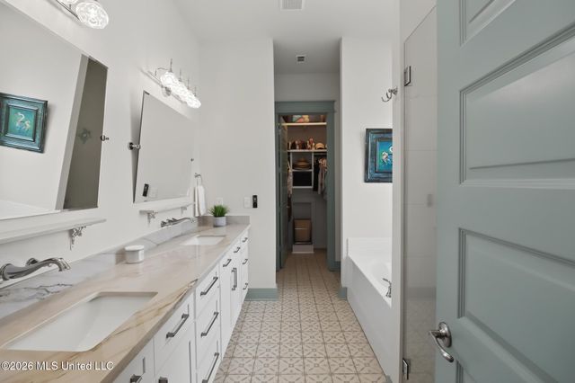 402 S Nicholson Avenue, Long Beach, MS 39560