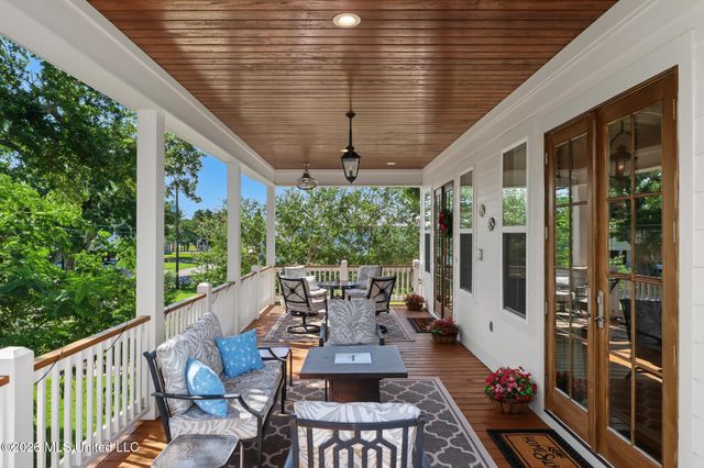 402 S Nicholson Avenue, Long Beach, MS 39560