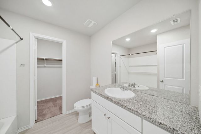 10135 Braun Cloud, San Antonio, TX 78254