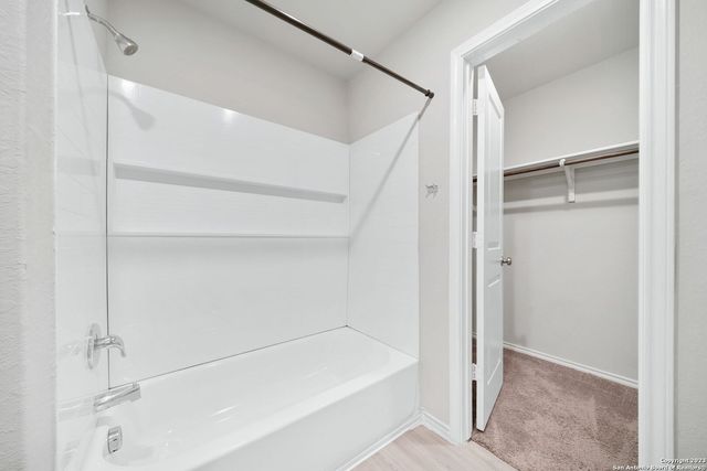 10135 Braun Cloud, San Antonio, TX 78254