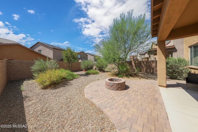 937 W Calle Tronco Seco, Sahuarita, AZ 85629