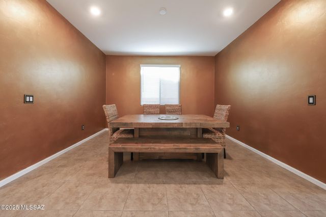 937 W Calle Tronco Seco, Sahuarita, AZ 85629