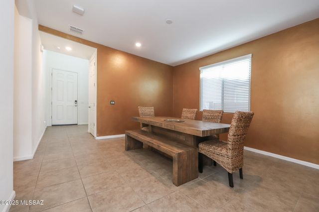 937 W Calle Tronco Seco, Sahuarita, AZ 85629