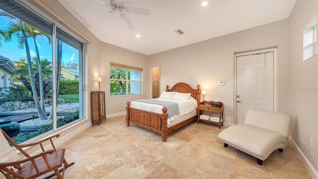 324 BAYSHORE DRIVE, Osprey, FL 34229