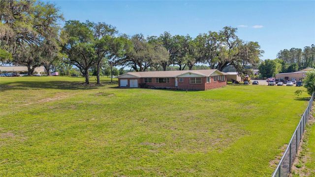 9935 N US HIGHWAY 301, Wildwood, FL 34785