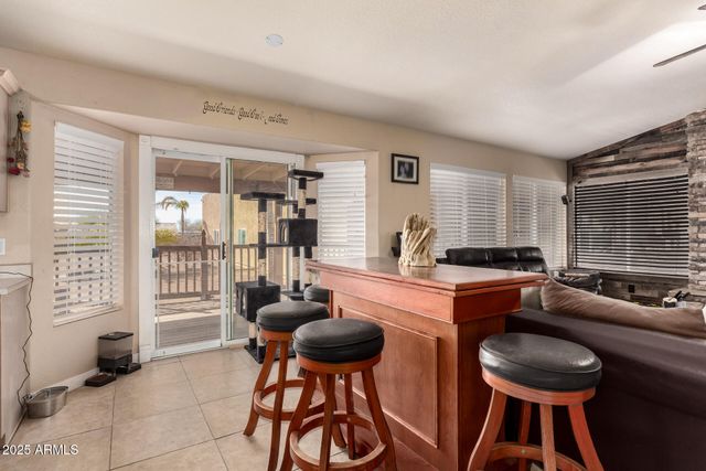 205 E IRVINE Road, Phoenix, AZ 85086