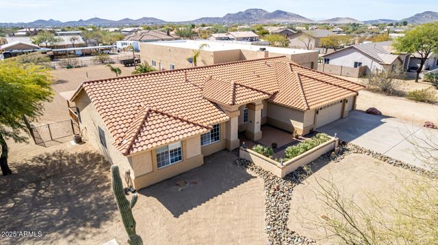 205 E IRVINE Road, Phoenix, AZ 85086