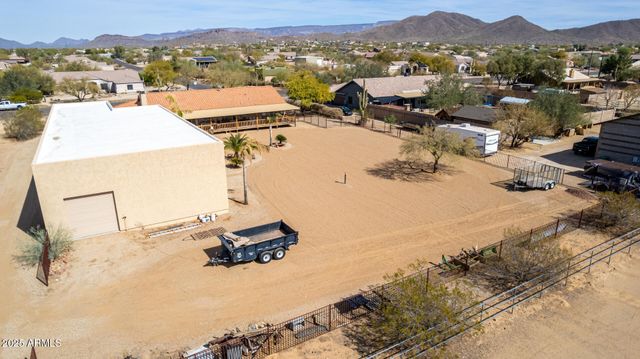 205 E IRVINE Road, Phoenix, AZ 85086