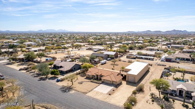 205 E IRVINE Road, Phoenix, AZ 85086