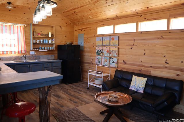 248 Lakeshore, Bandera, TX 78003