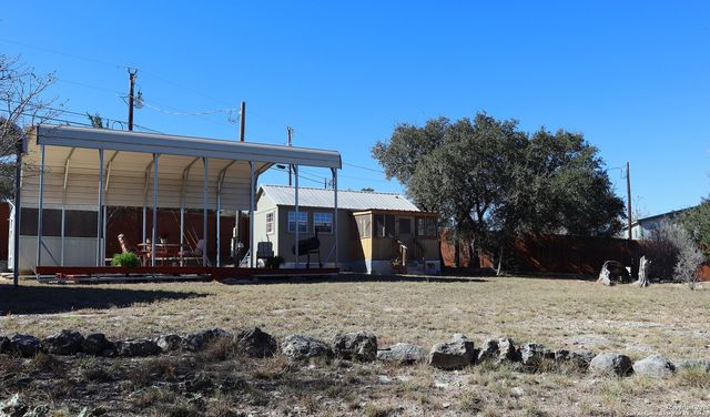 248 Lakeshore, Bandera, TX 78003