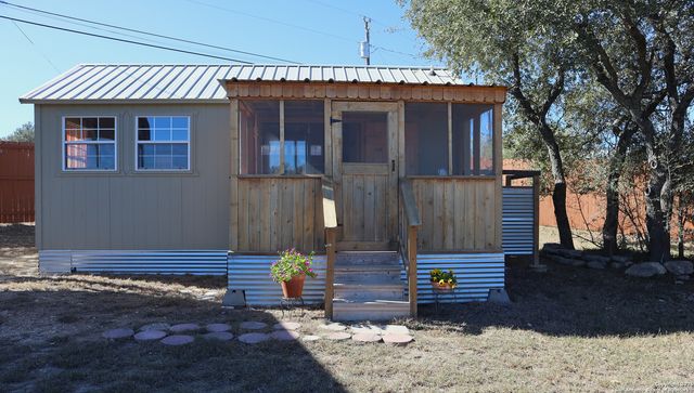 248 Lakeshore, Bandera, TX 78003