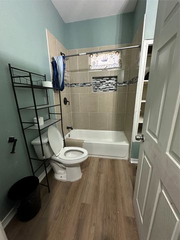 1824 Lyle Avenue, Waco, TX 76708