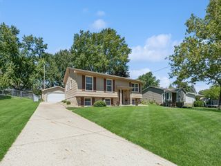 4408 66th Street, Urbandale, IA 50322