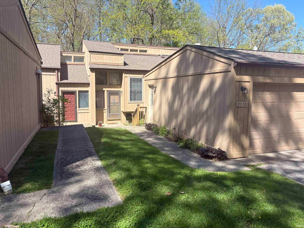 2930 W Winterberry Court, Bloomington, IN 47404