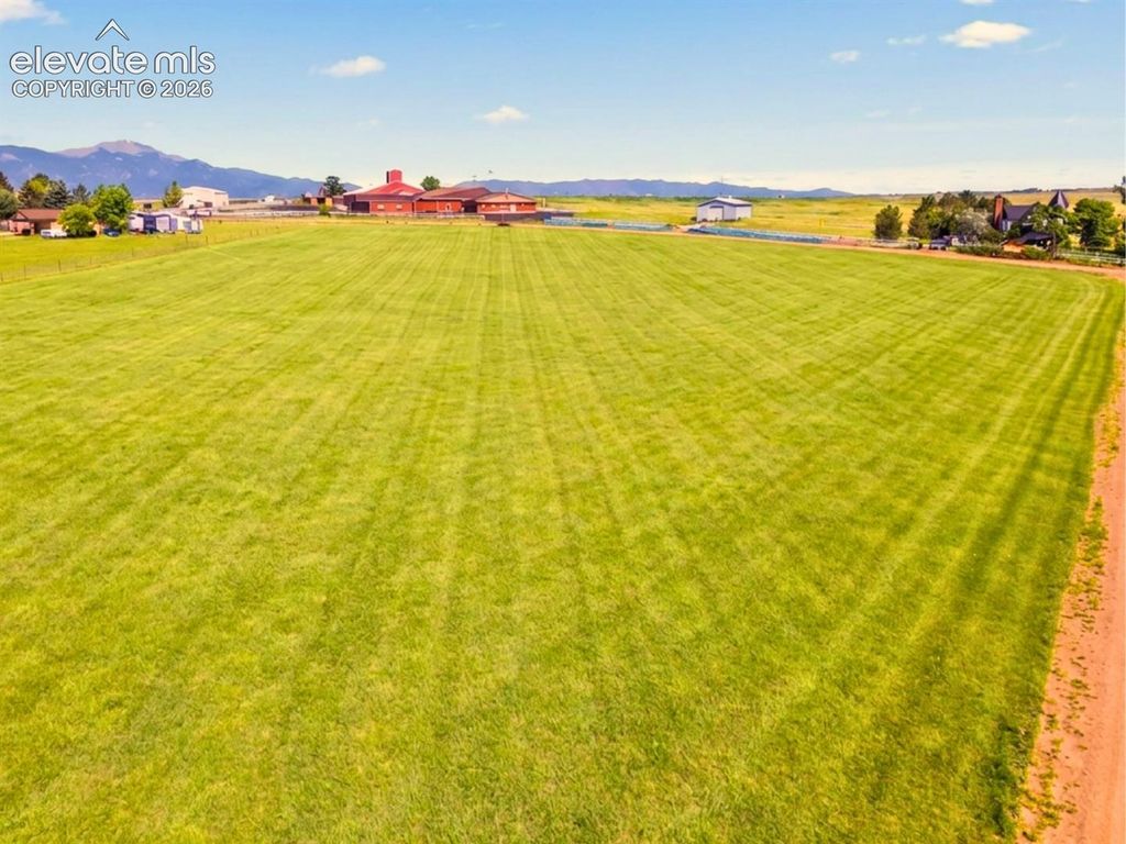 6565 Lonewood Drive, Colorado Springs, CO 80925 — photo 2