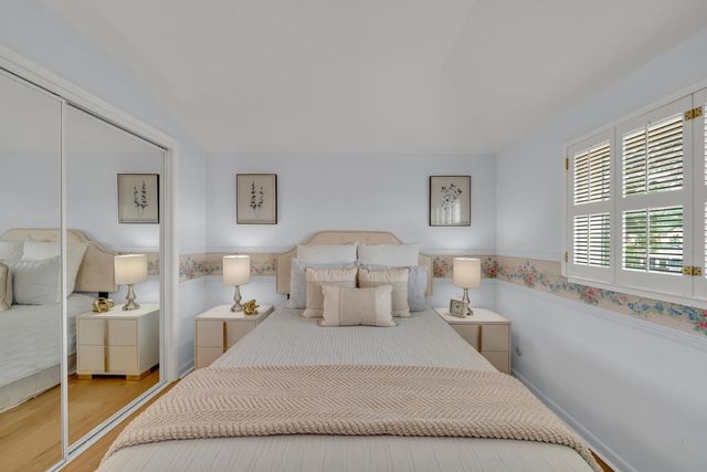 728 Murphy Drive, San Mateo, CA 94402