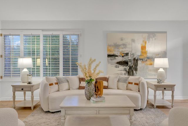 728 Murphy Drive, San Mateo, CA 94402