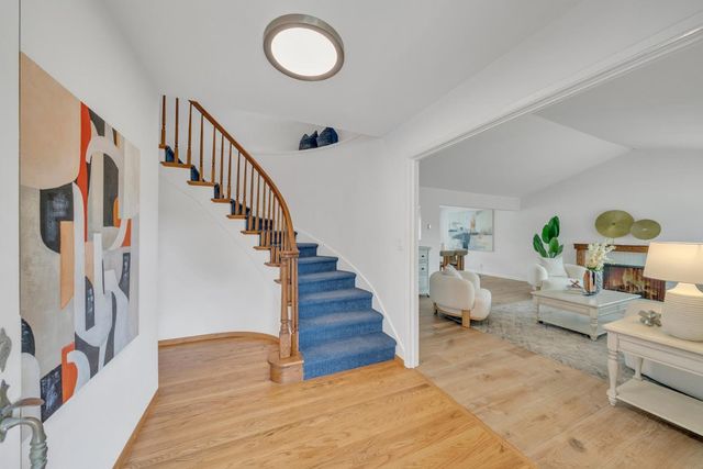 728 Murphy Drive, San Mateo, CA 94402