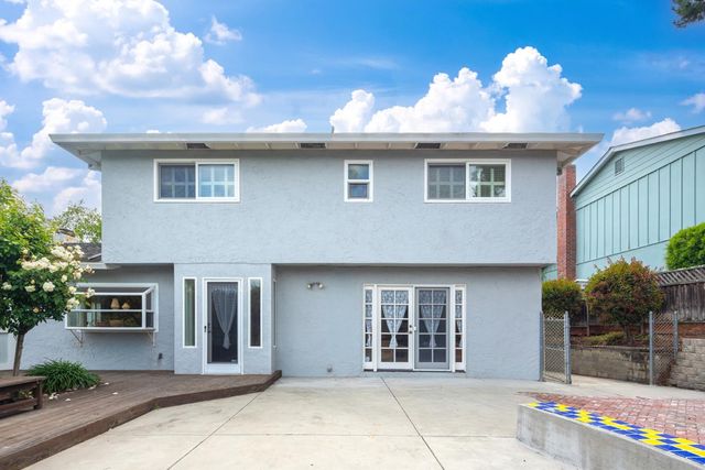 728 Murphy Drive, San Mateo, CA 94402