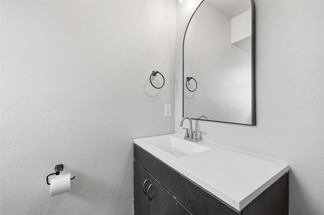 6200 Inspiration Point, Arlington, TX 76016