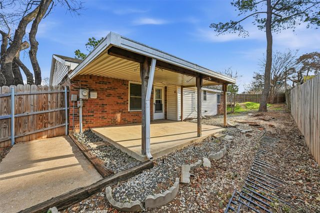 6200 Inspiration Point, Arlington, TX 76016