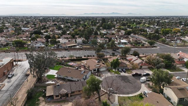 4401 W McRae Way, Glendale, AZ 85308