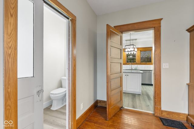 818 Sycamore Street, Columbus, IN 47201