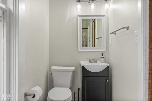 818 Sycamore Street, Columbus, IN 47201