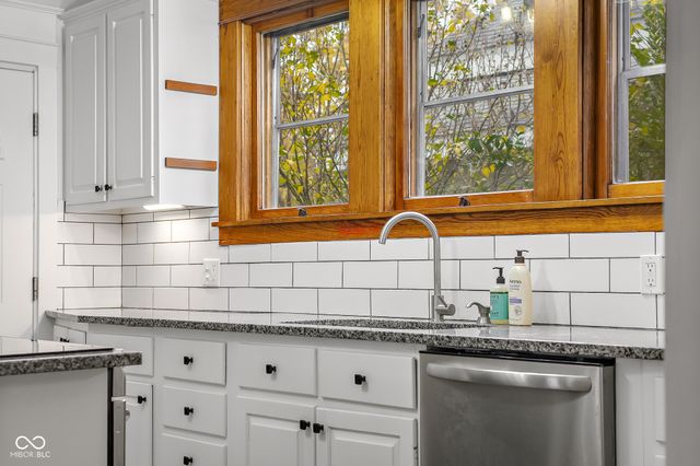 818 Sycamore Street, Columbus, IN 47201