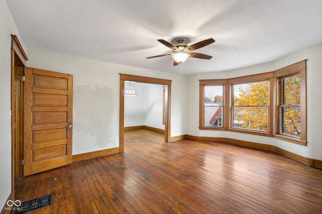 818 Sycamore Street, Columbus, IN 47201