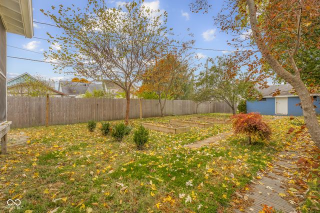 818 Sycamore Street, Columbus, IN 47201