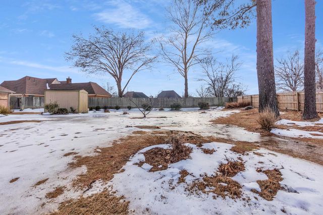 3247 PATRICIA ELLEN DR, Bartlett, TN 38133