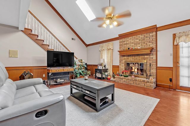 3247 PATRICIA ELLEN DR, Bartlett, TN 38133