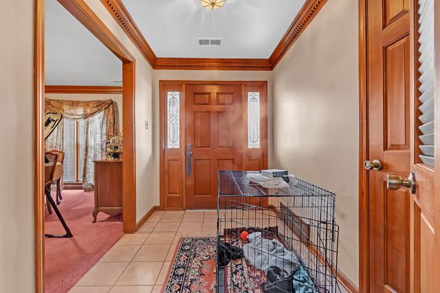 3247 PATRICIA ELLEN DR, Bartlett, TN 38133