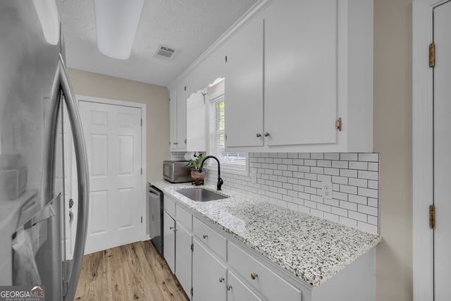 40 Mimosa Street, Winder, GA 30680