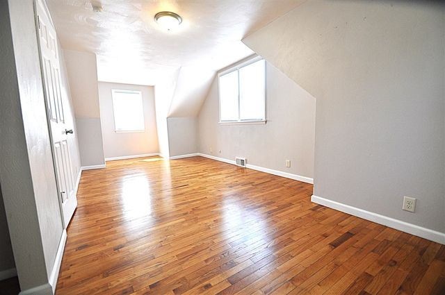 3053 S 3rd Street, Niles, MI 49120